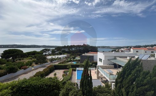 House in Nadadouro, Leiria District, Portugal 1