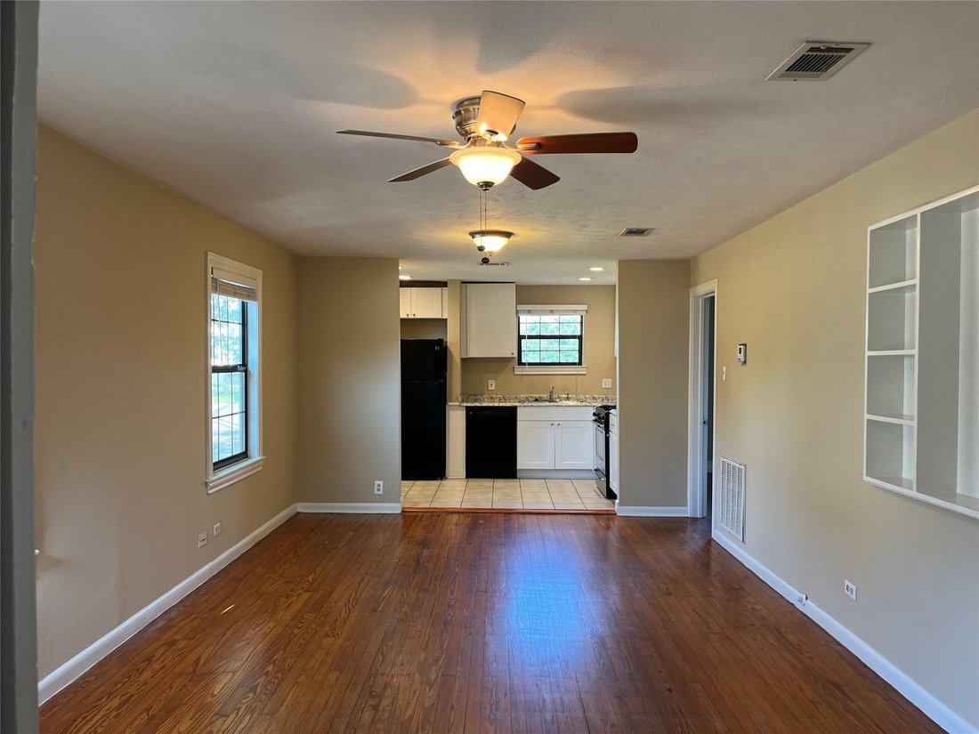 Houston, Texas, United States 4 - 18440817