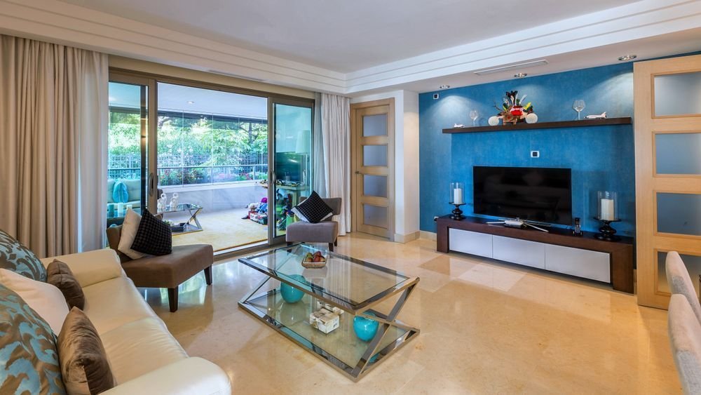 Apartment in Marbella, Andalusia, Spain 5 - 17399054