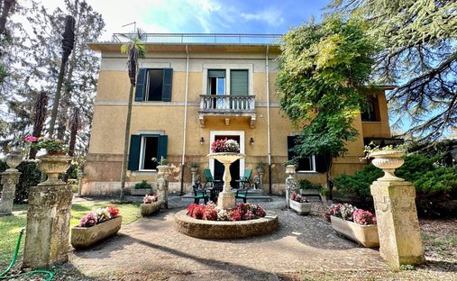 Villa in Manziana, Lazio, Italy 1