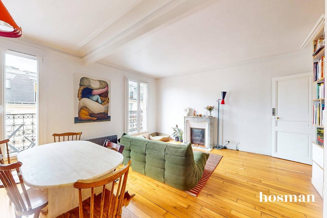 Apartment in Goutte d'Or-Château Rouge, Paris 18e Arrondissement, Paris 4 - 18437978