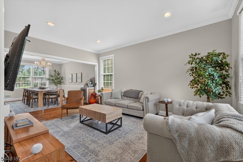 House in Springfield Township, New Jersey, United States 5 - 18440570