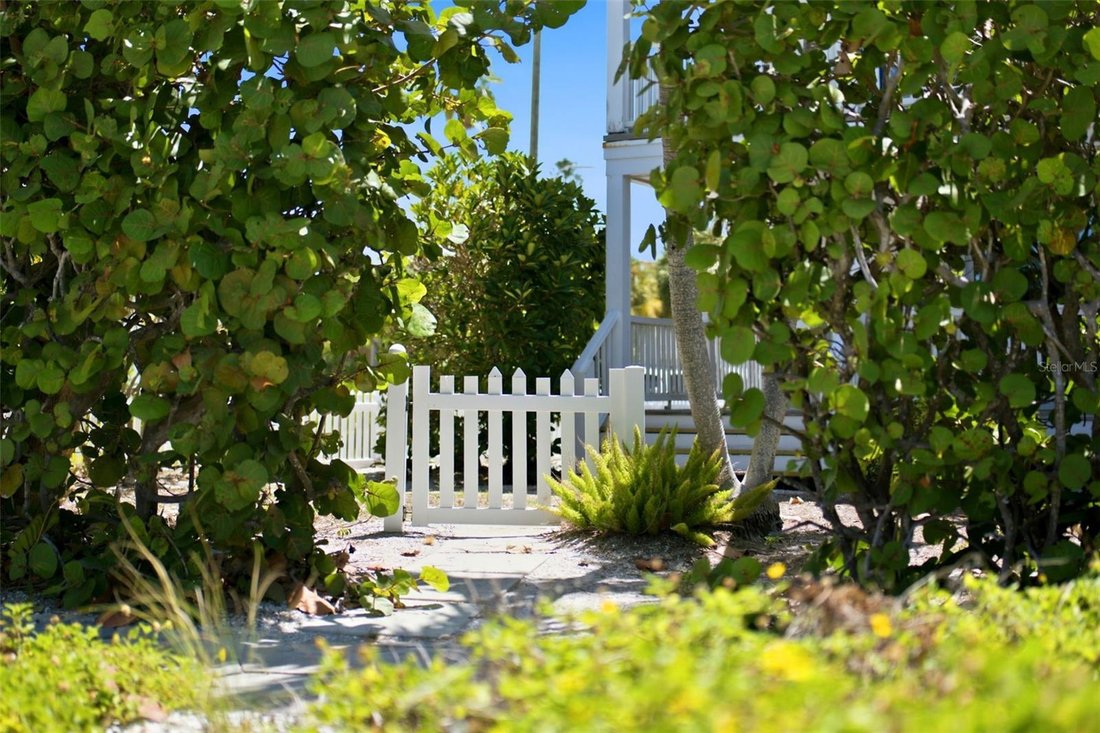 House in St. Pete Beach, Florida, United States 2 - 18439462