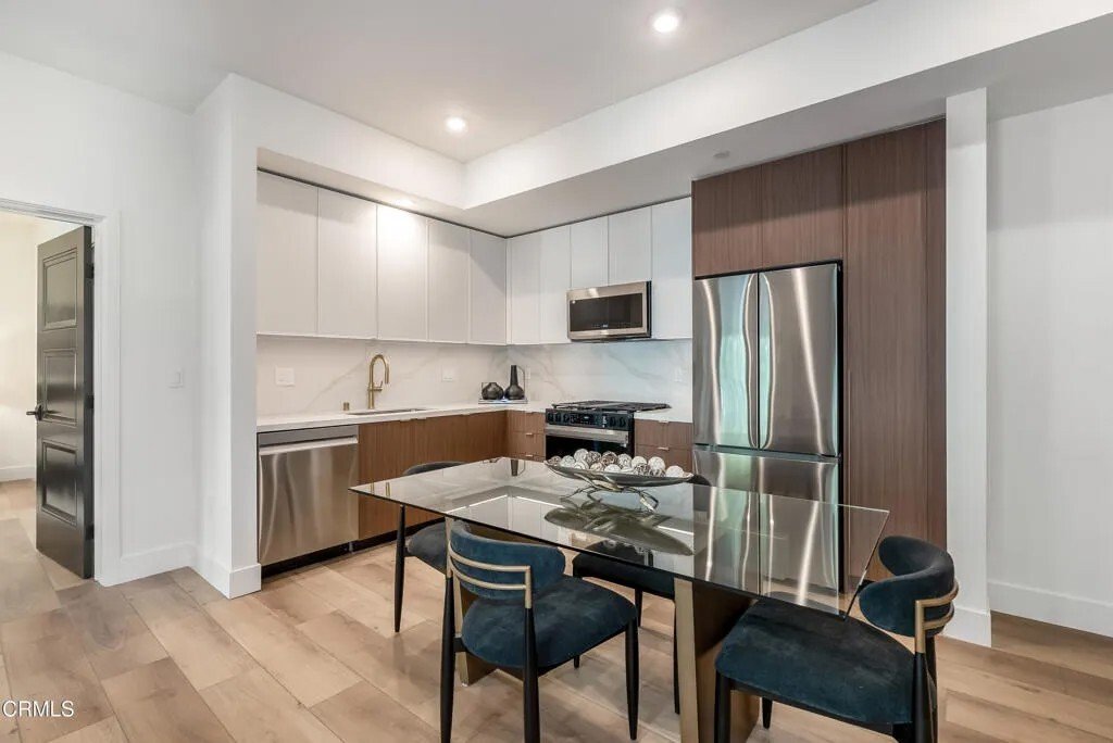 Condo in Altadena, California, United States 2 - 18439940