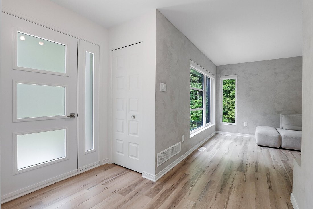 House in Val-des-Monts, Quebec, Canada 5 - 16688659