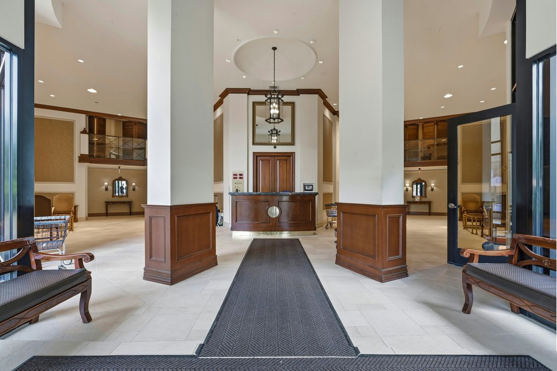 Condo in New York, New York, United States 3 - 18437590