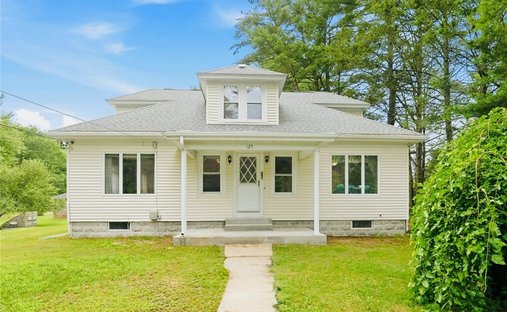 House in Hopkinton, Rhode Island, United States 1