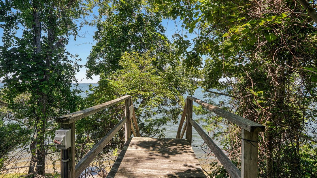 Sag Harbor, New York, United States 5 - 18440601