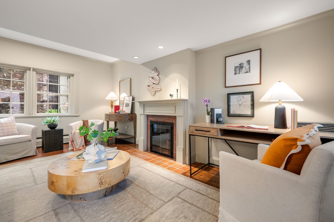 Condo in Boston, Massachusetts, United States 1 - 18441943