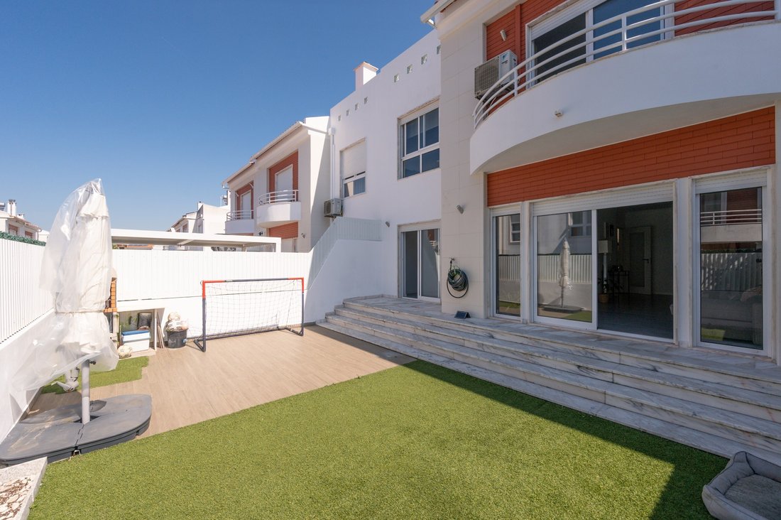 House in Rio de Mouro, Lisbon, Portugal 1 - 18435775