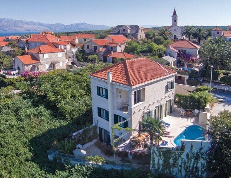 Villa in Mirca, Split-Dalmatia County, Croatia 2 - 18440973