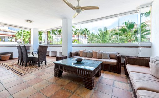 Apartment in Puerto Banus, Marbella, Spain 1