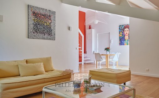 Apartment in Granettes-Jauberte-Sainte Anne, Aix-en-Provence, France 1