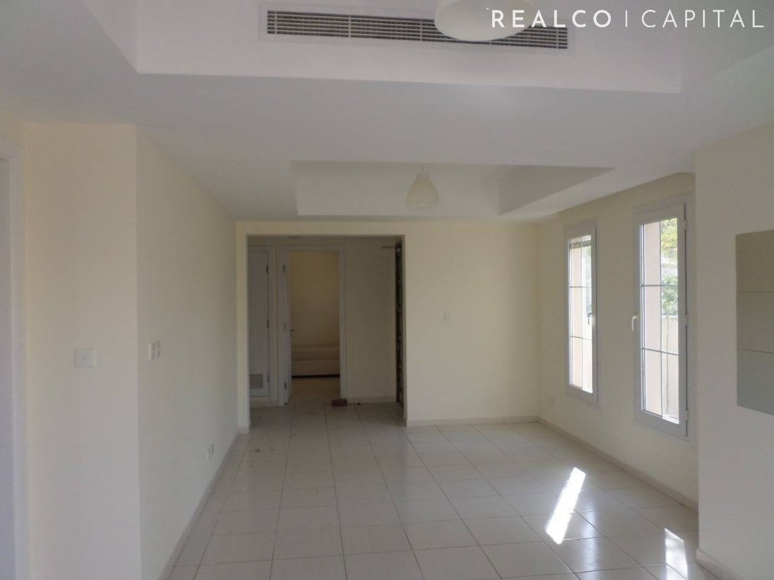 Villa in The Springs, Dubai, United Arab Emirates 1 - 18436838