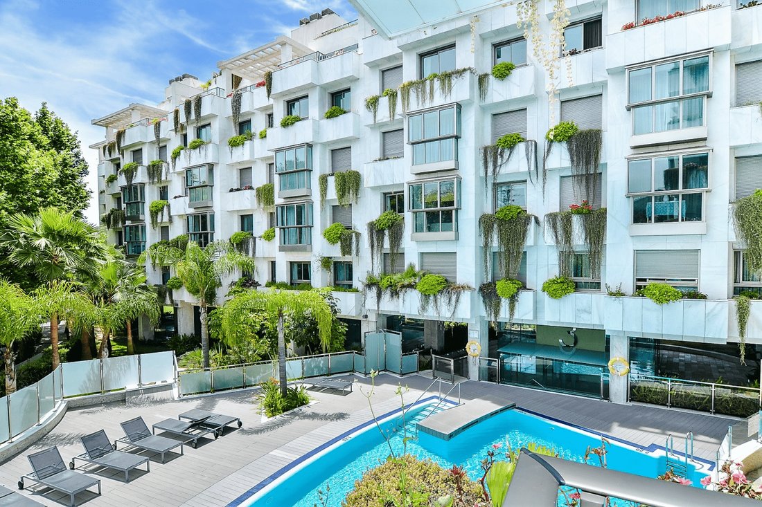 Apartment in Marbella, Andalusia, Spain 4 - 17399054