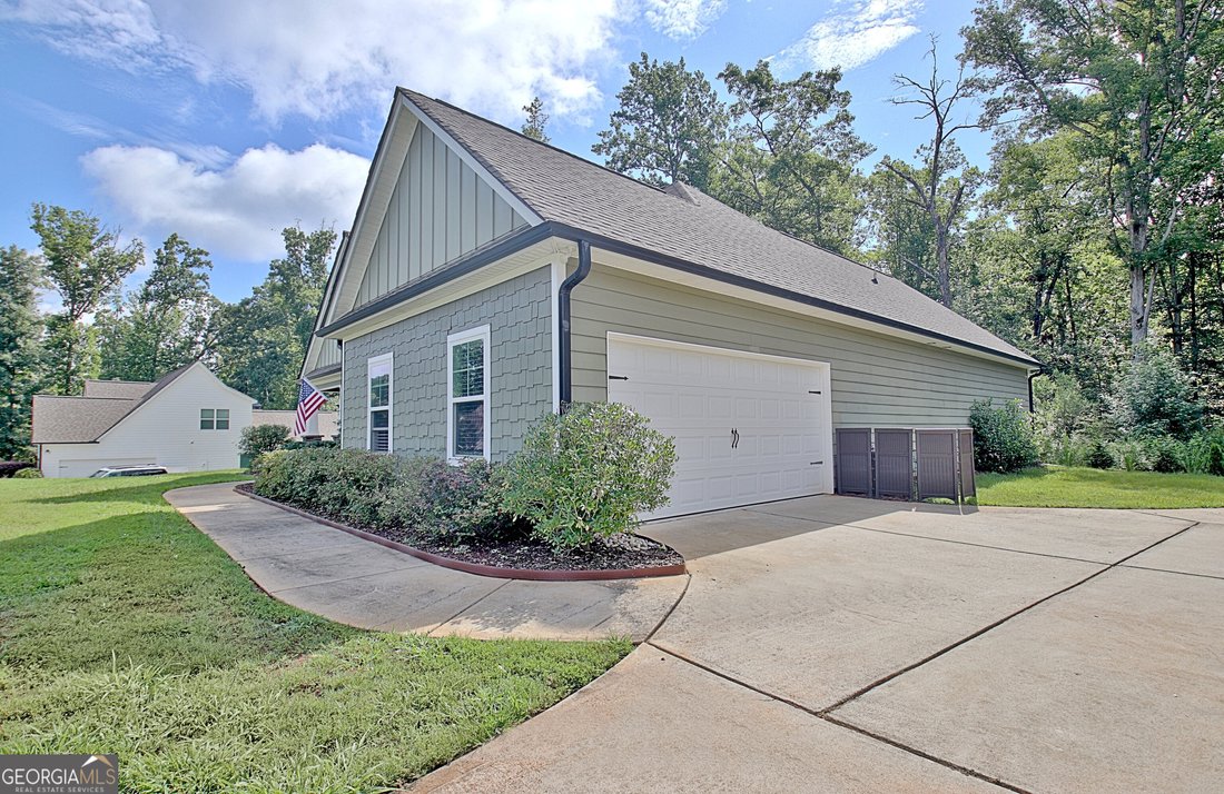 House in Senoia, Georgia, United States 5 - 18440281