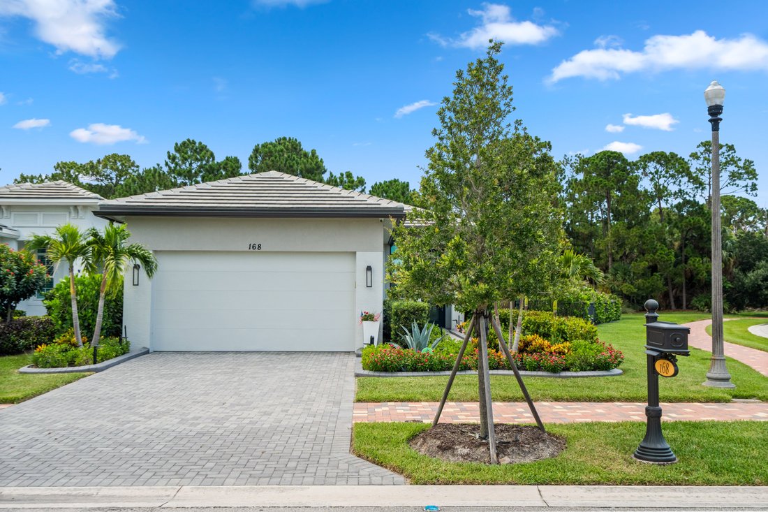 House in Port St. Lucie, Florida, United States 4 - 18435847