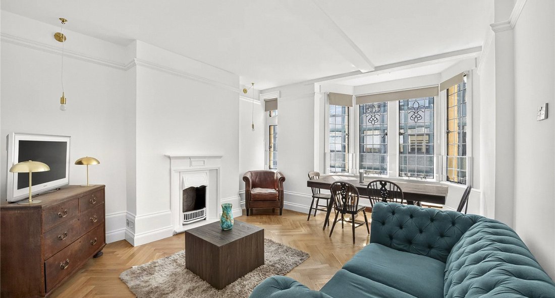 Apartment in Fitzrovia, Camden, England 1 - 18438987
