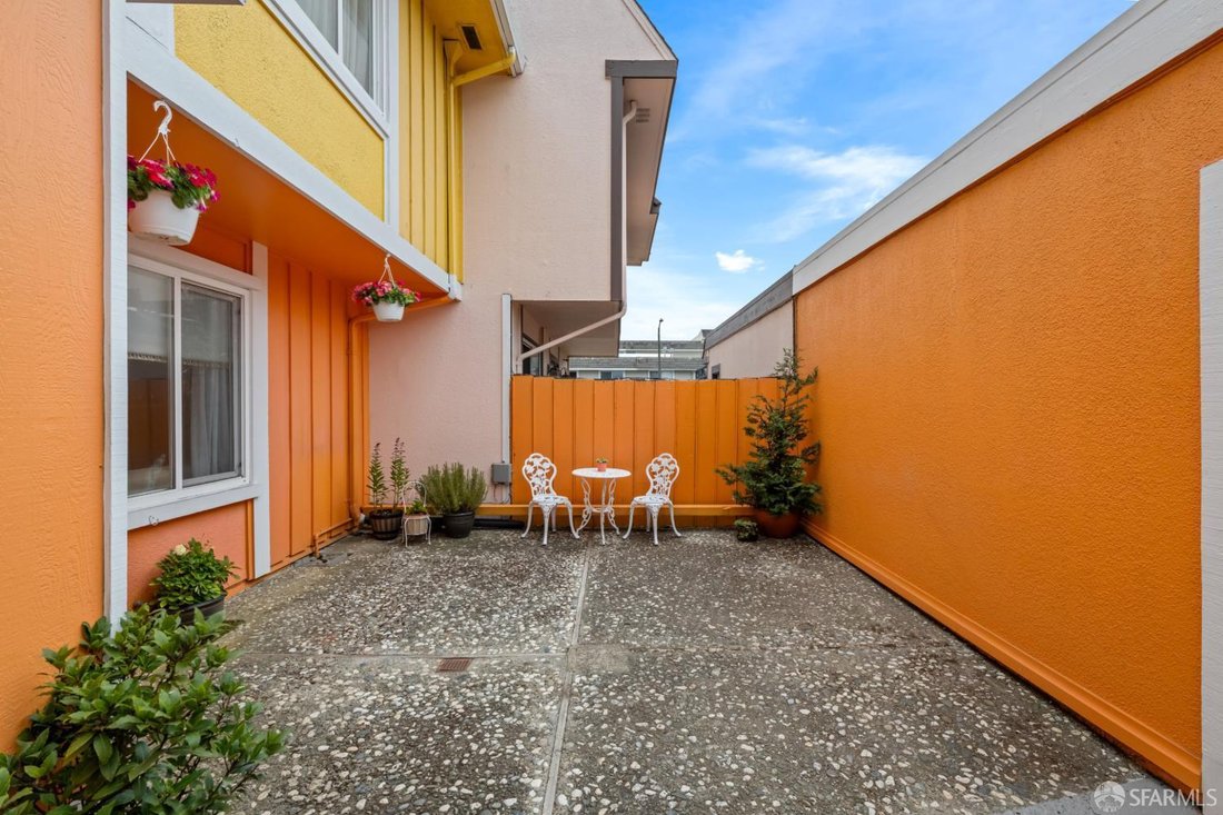 House in South San Francisco, California, United States 4 - 18438860