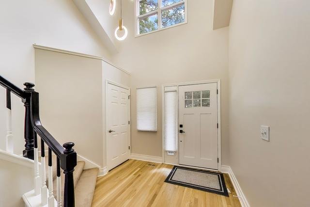 House in Aurora, Illinois, United States 3 - 18437354