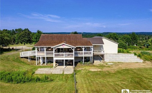 Land in Ashville, New York, Vereinigte Staaten 1