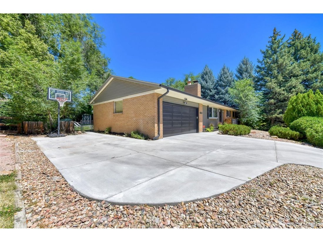 House in Lakewood, Colorado, United States 4 - 18442087