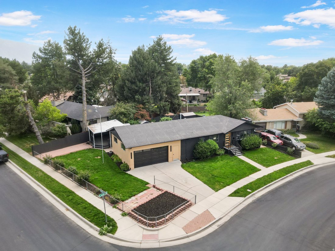 House in Murray, Utah, United States 3 - 17945661