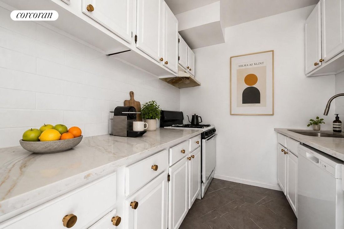 Condo in New York, New York, United States 4 - 18064832