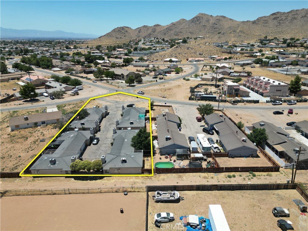 Apartment in Apple Valley, California, United States 1 - 18440409