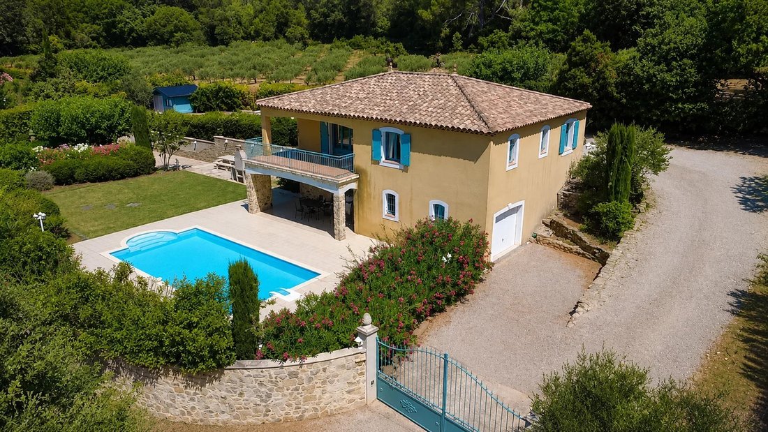 House in Besse-sur-Issole, Provence-Alpes-Côte d'Azur, France 3 - 18434726