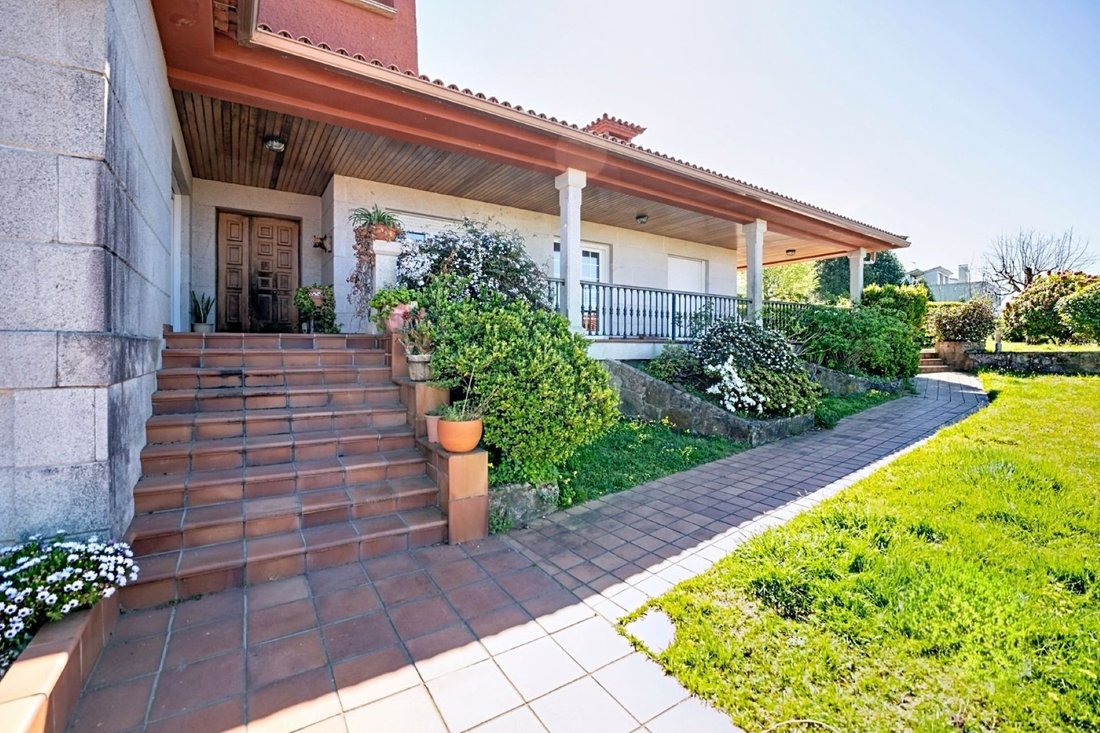 Villa in Panxon, Nigran, Spain 4 - 17664454