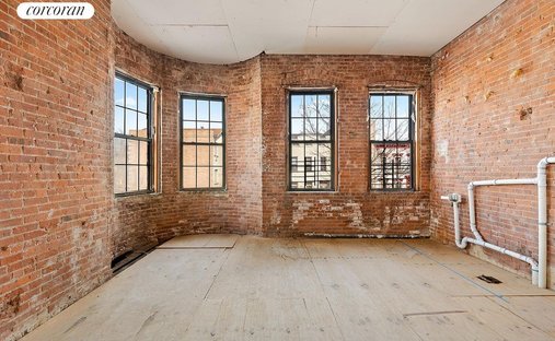 House in New York, New York, United States 1