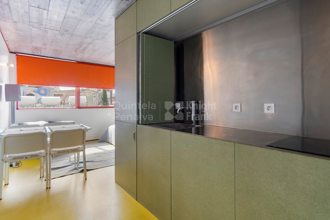Apartment in Cedofeita, Santo Ildefonso, Se, Miragaia, Sao Nicolau e Vitoria, Porto District, Portugal 5 - 18441175