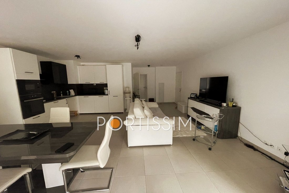 Apartment in Val de Cagne-Colline Route de Vence, Cagnes-sur-Mer, France 3 - 18437763