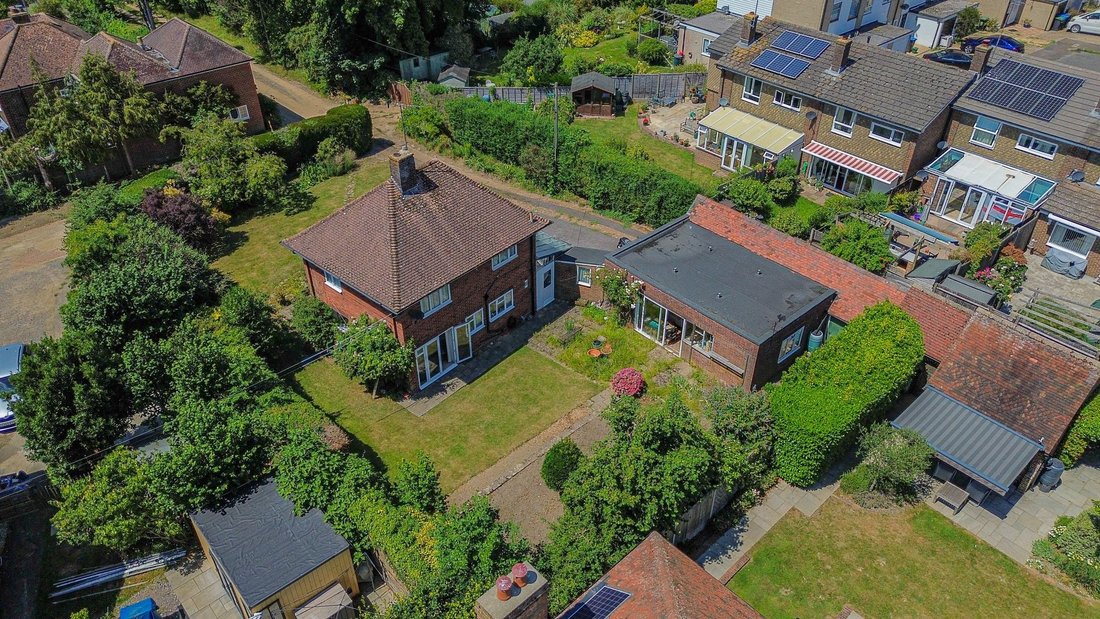 House in Haywards Heath, England 3 - 18437790