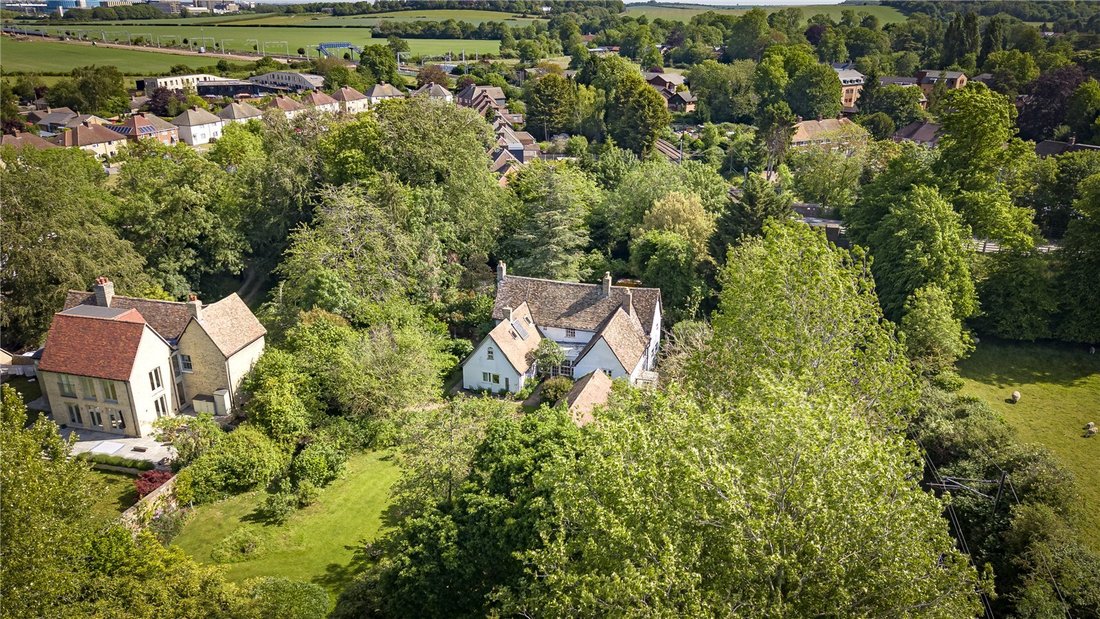 House in Great Shelford, England 3 - 18442904