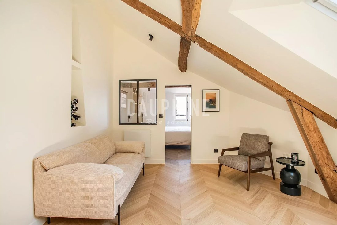 Apartment in Saint Germain des Prés, Paris 6e Arrondissement, Paris 4 - 18438293
