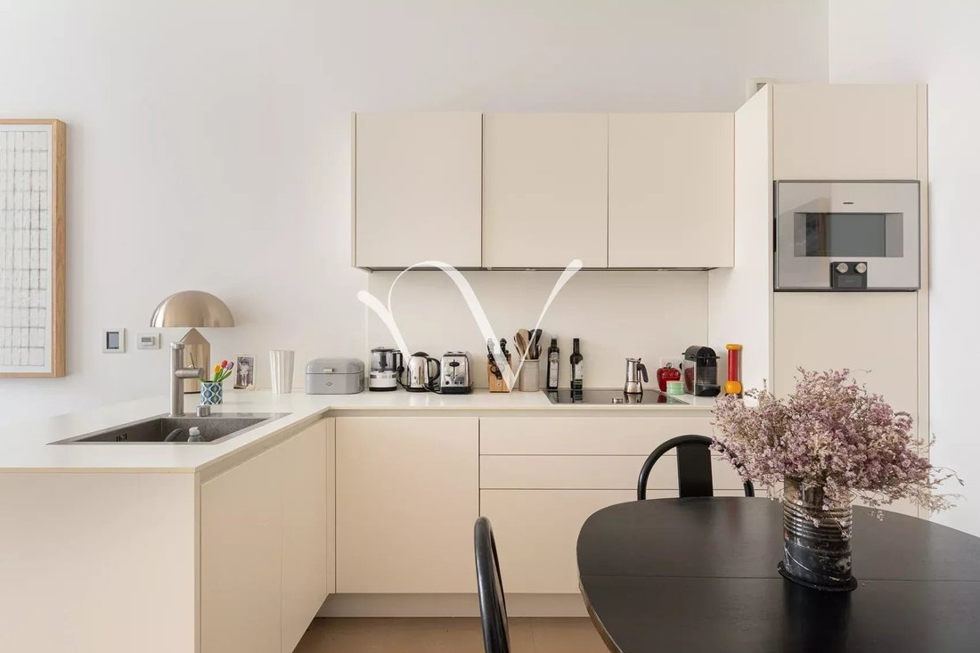 Apartment in Gros Caillou, Paris 7e Arrondissement, Paris 4 - 18437624