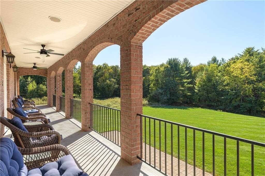 House in Cumberland, Rhode Island, United States 3 - 18436043