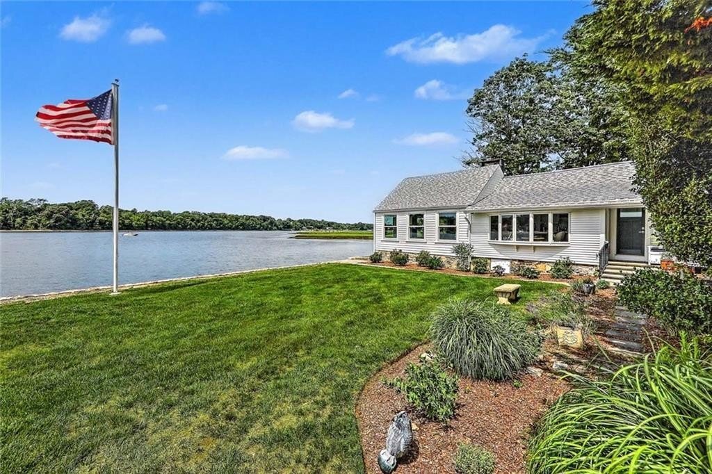 House in Barrington, Rhode Island, United States 5 - 18441567