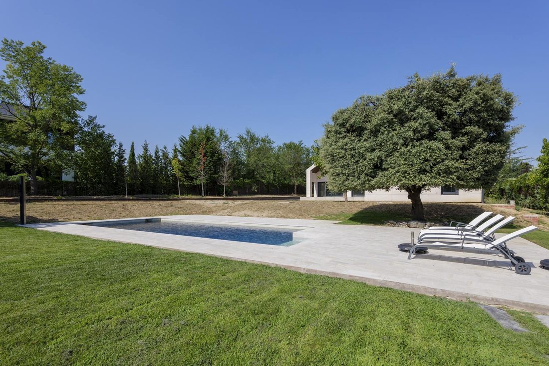 Villa in Somosaguas, Pozuelo de Alarcon, Comunidad de Madrid 5 - 18437631