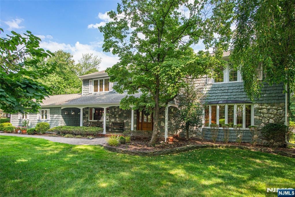 House in Wyckoff, New Jersey, United States 2 - 18440426