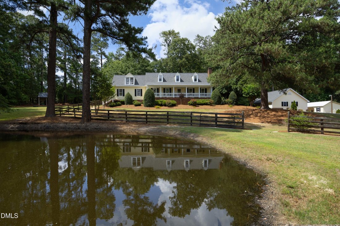 House in Wake Forest, North Carolina, United States 2 - 18440102