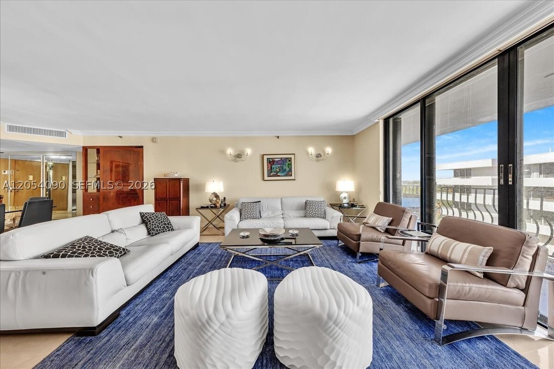 Condo in Bal Harbour, Florida, United States 4 - 18436519
