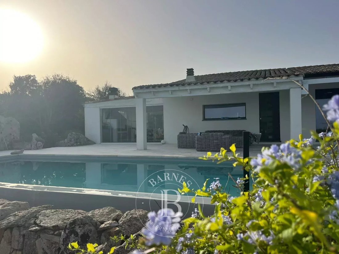 Villa in Luogosanto, Sardinia, Italy 5 - 16402171