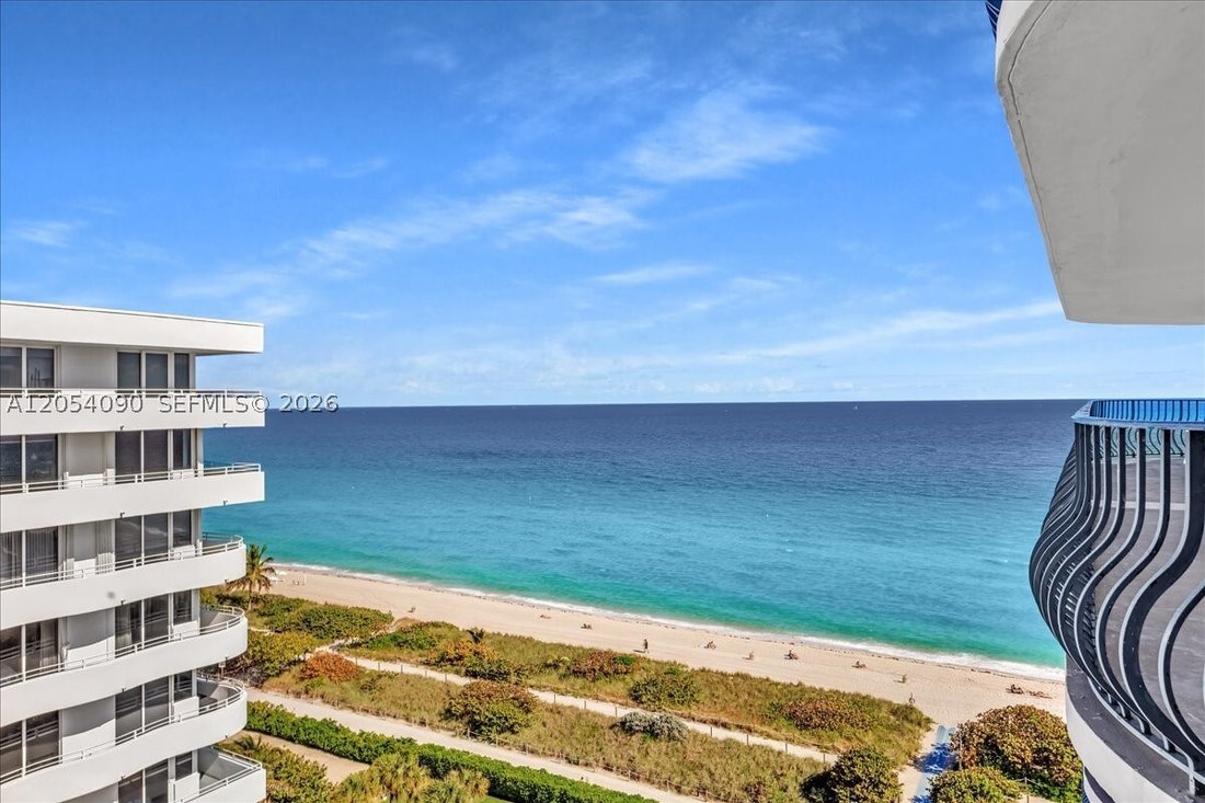 Condo in Bal Harbour, Florida, United States 1 - 18436519