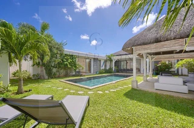 Villa in Grand Baie, Rivière du Rempart District, Mauritius 2 - 18434684