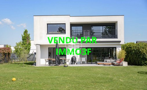 House in Nord, Saint-Louis, France 1