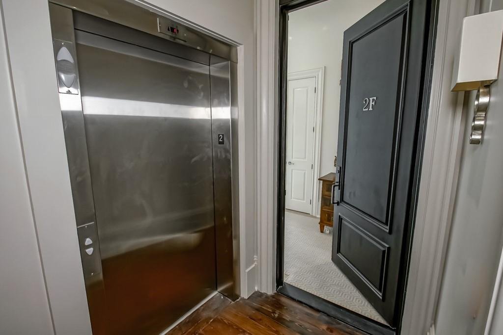 Condo in New Orleans, Louisiana, United States 2 - 18439484
