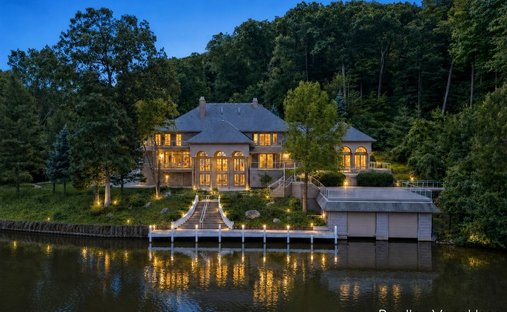 House in Alto, Michigan, United States 1